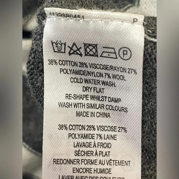 ✨French Connection Classic Wool Blend Gray Stripe Sweater Dress Short Pullover - Picture 8 of 8